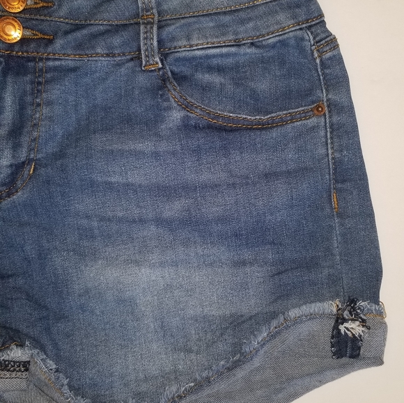 Distressed Hippie Laundry High Rise Shorts - Picture 4 of 11